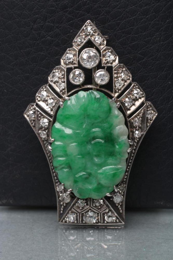 AN ART DECO JADE AND DIAMOND BROOCH Image