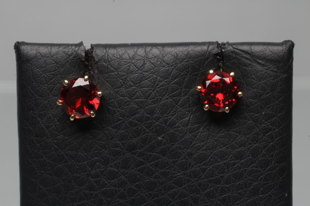 A PAIR OF GARNET EAR STUDS Image