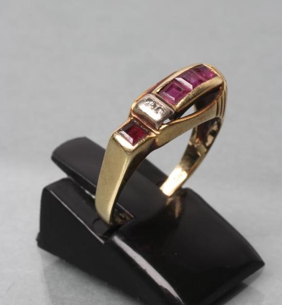 A RUBY RING Image
