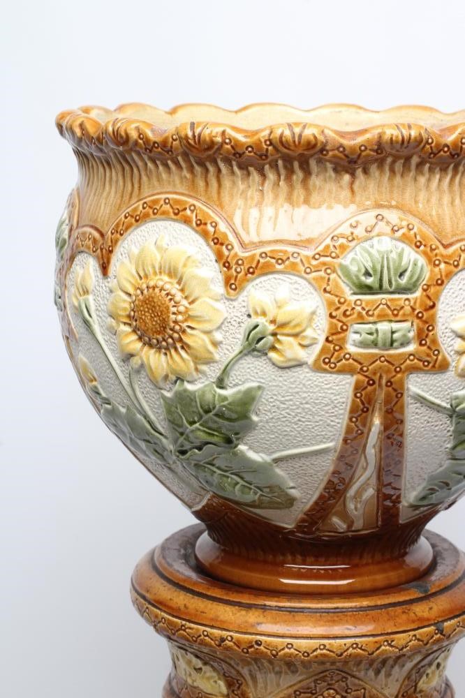 A BURMANTOFTS FAIENCE JARDINIERE AND STAND Image