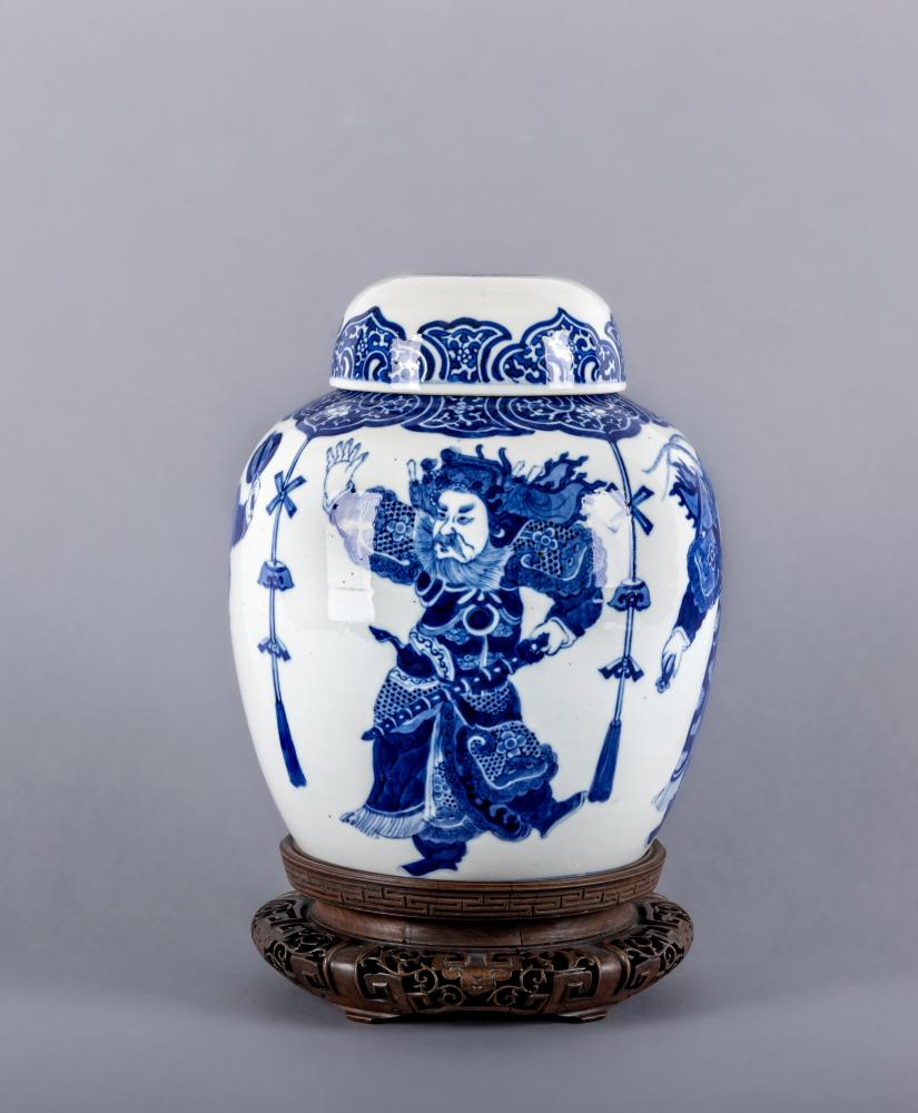 A CHINESE PORCELAIN JAR AND COVER of ovoid form Image