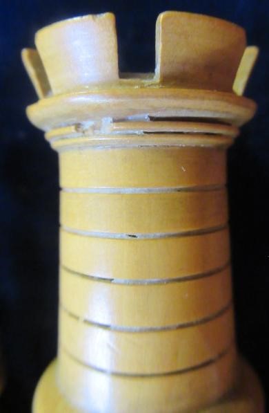 A TURNED WOOD CHESS SET in box and hardwood Image