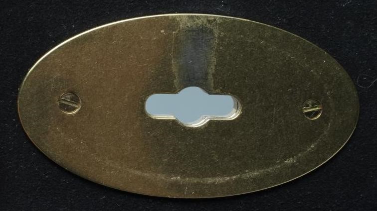 A MULBERRY PRINTED BLACK LEATHER "BAYSWATER" HANDBAG Image