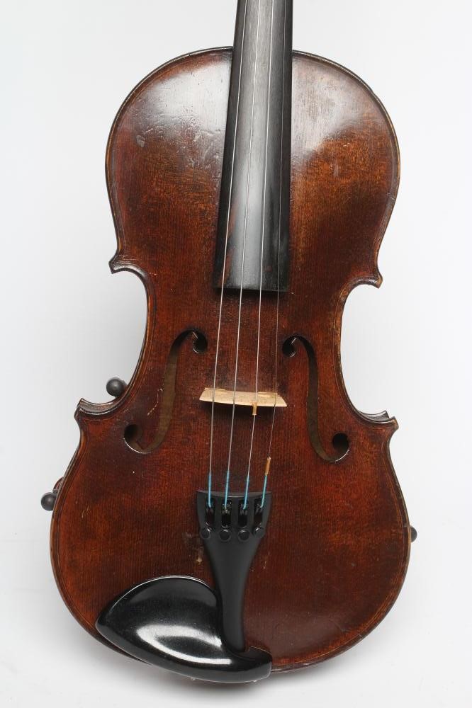 A VIOLIN Image