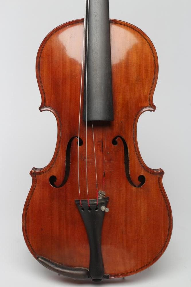 A VIOLIN Image