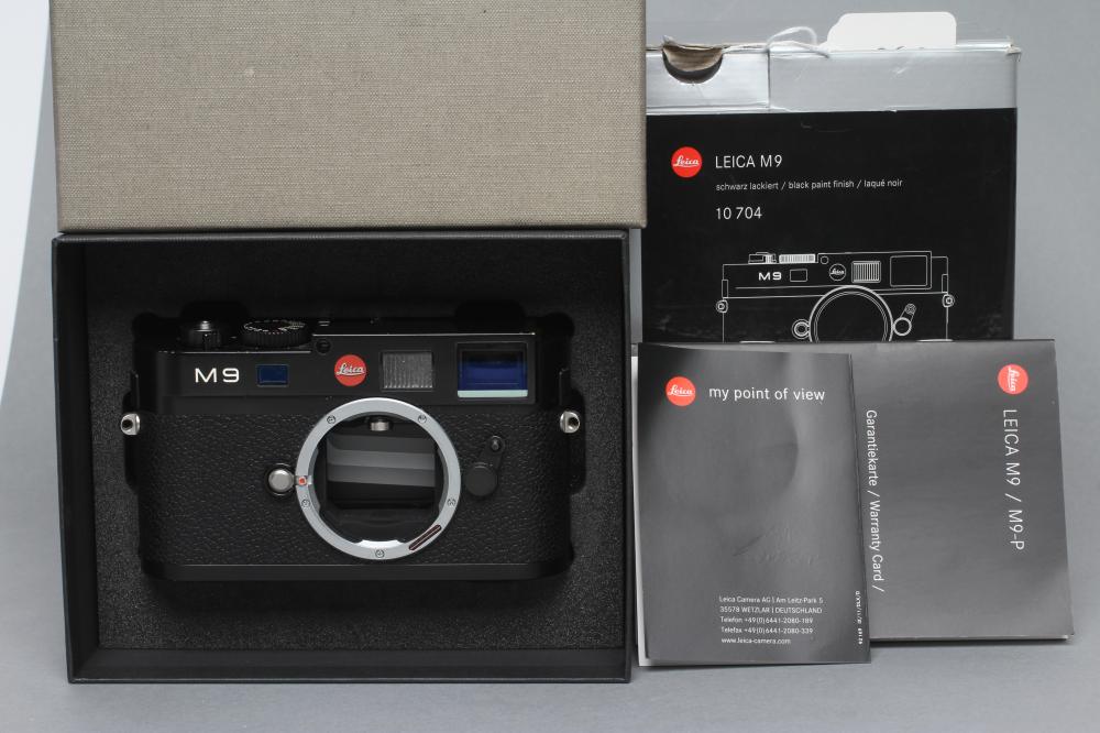 A LEICA M9 DIGITAL CAMERA Image