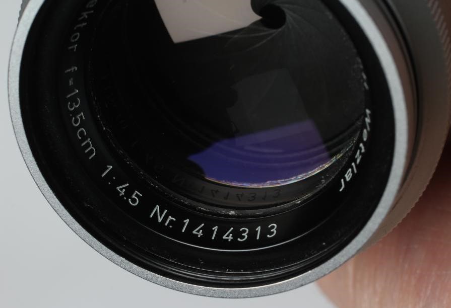 A CARL ZEISS PLANAR LENS Image