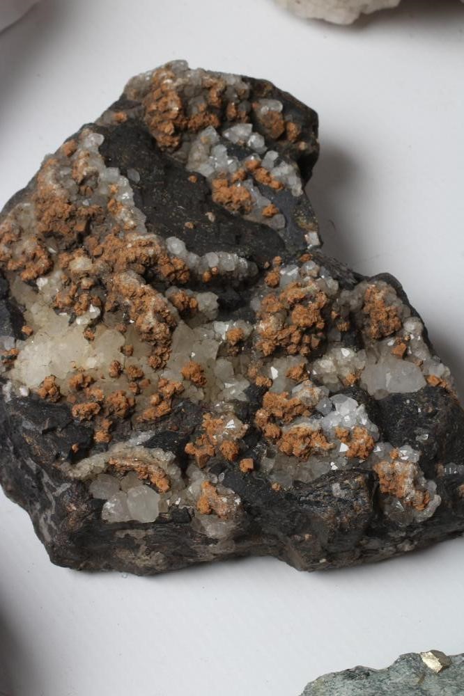 EIGHT LARGE GEOLOGICAL SPECIMENS Image