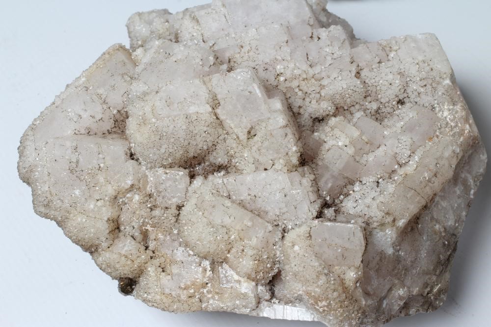 Eight large geological specimens Hartleys Auctioneers & Valuers