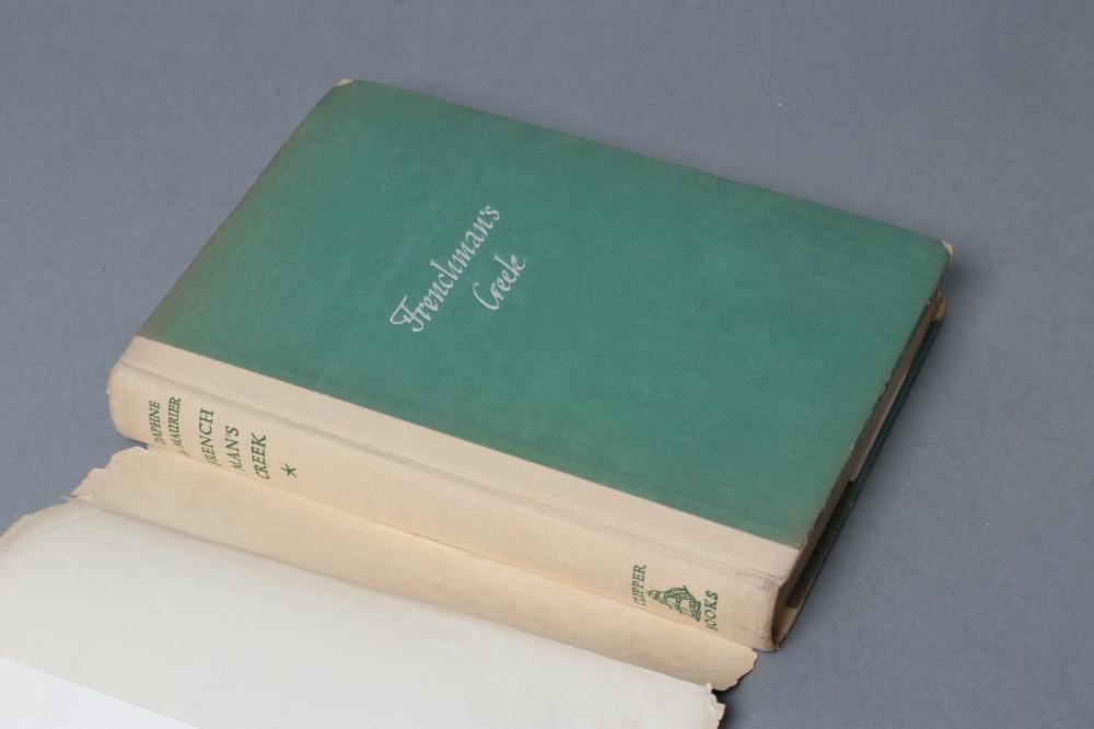 A SIGNED COPY OF FRENCHMAN'S CREEK by Daphne du Maurier Image