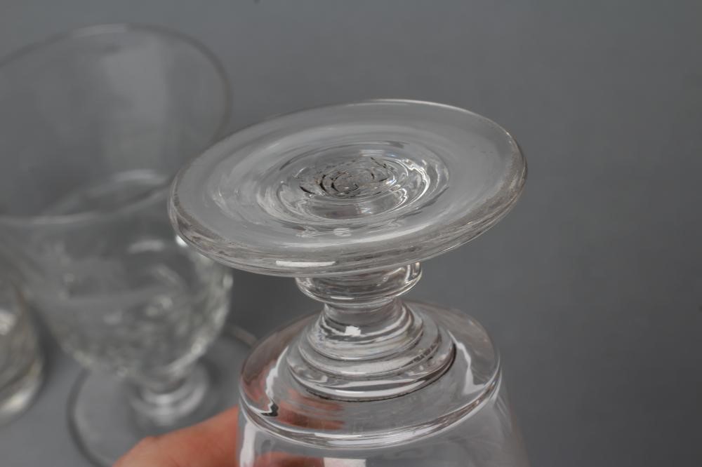 A WILLIAM IV GLASS GOBLET Image