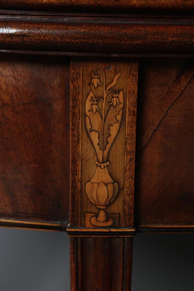 A GEORGIAN MAHOGANY FOLDING TEA TABLE Image