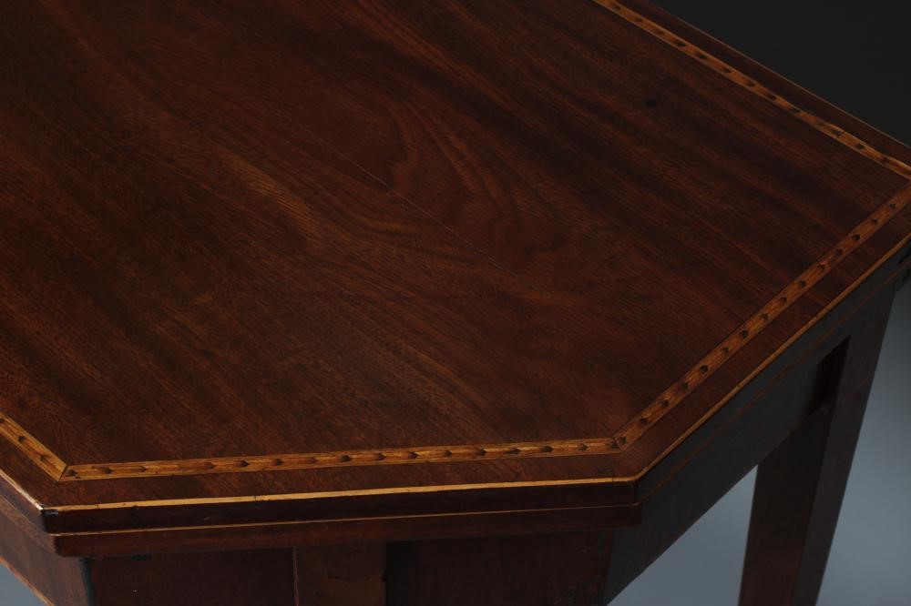 A GEORGIAN MAHOGANY FOLDING CARD TABLE Image