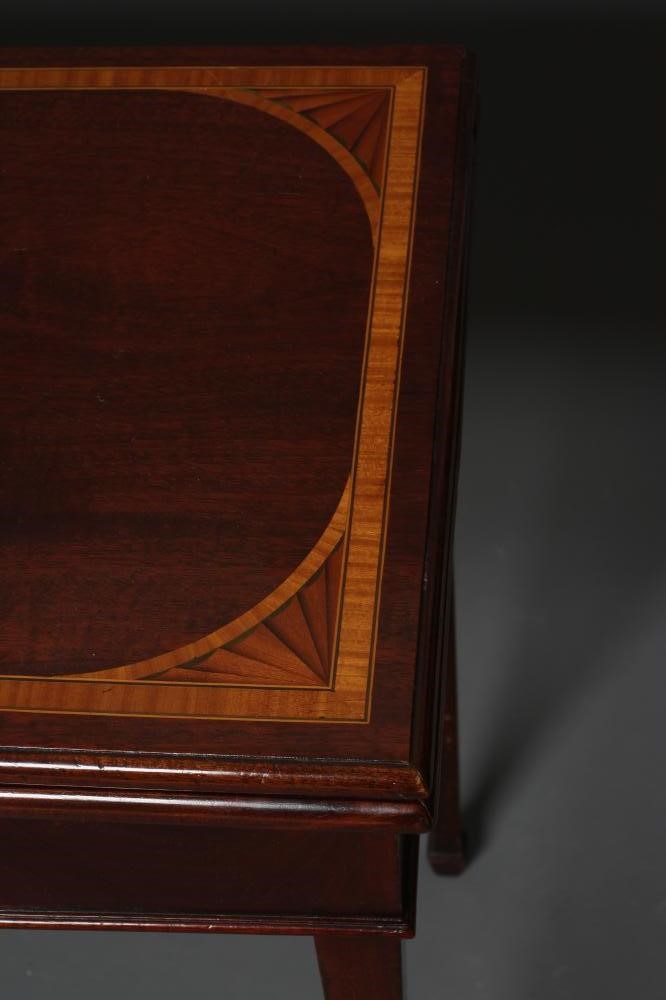 A GEORGIAN MAHOGANY FOLDING CARD TABLE Image