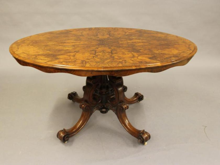 A VICTORIAN BURR WALNUT LOO TABLE Image