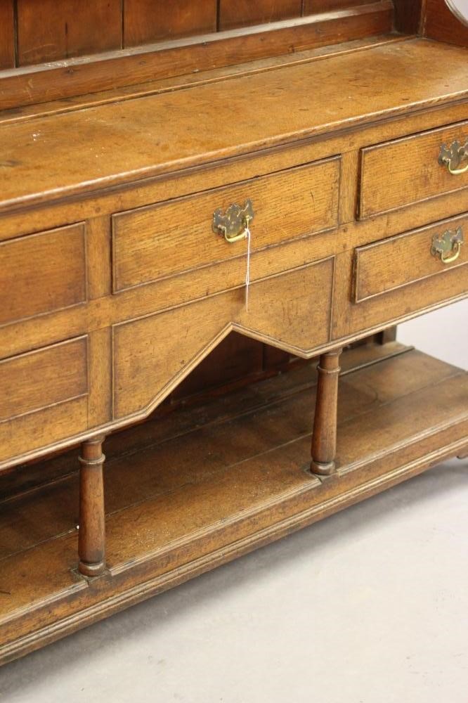 AN OAK DRESSER Image