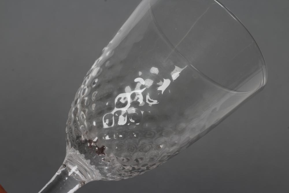 A WINE GLASS Image
