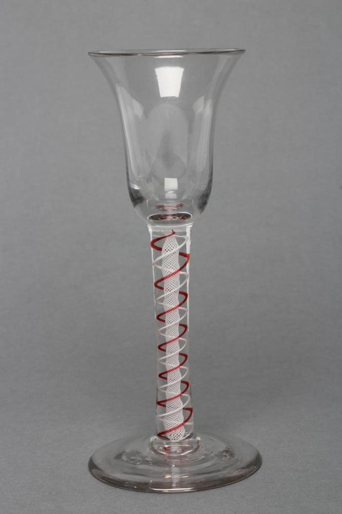 A WINE GLASS Image