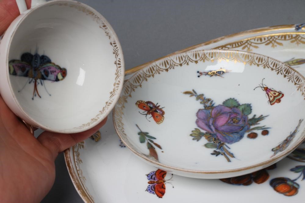A MEISSEN PORCELAIN PART TETE-A-TETE Image