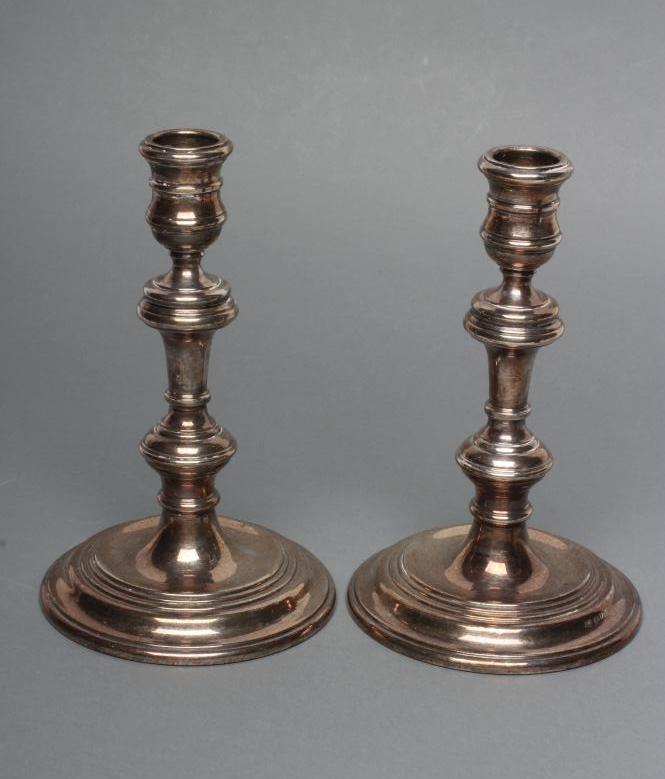 A PAIR OF GEORGE I STYLE SILVER CANDLESTICKS Image