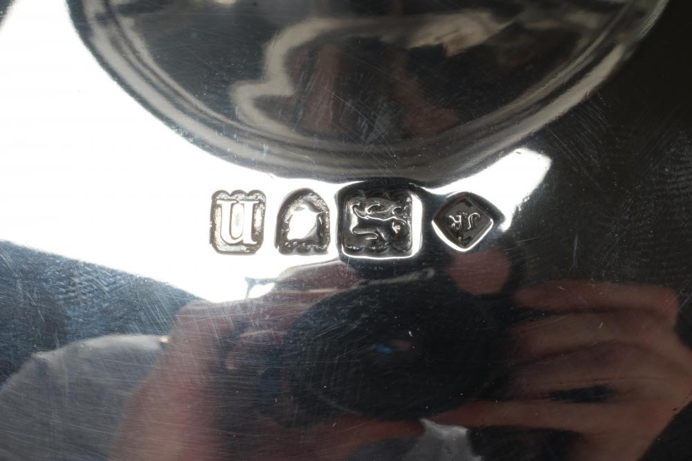 AN EDWARDIAN SILVER PEDESTAL DISH Image