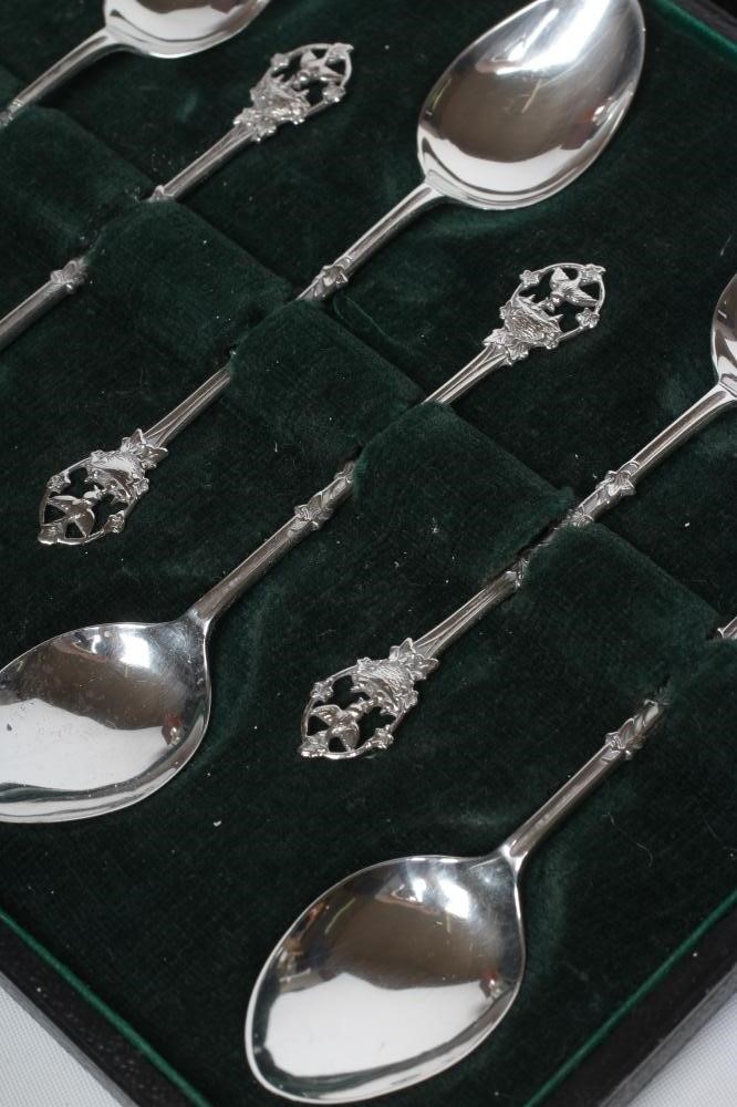 A LATE VICTORIAN SILVER SUGAR BOWL Image