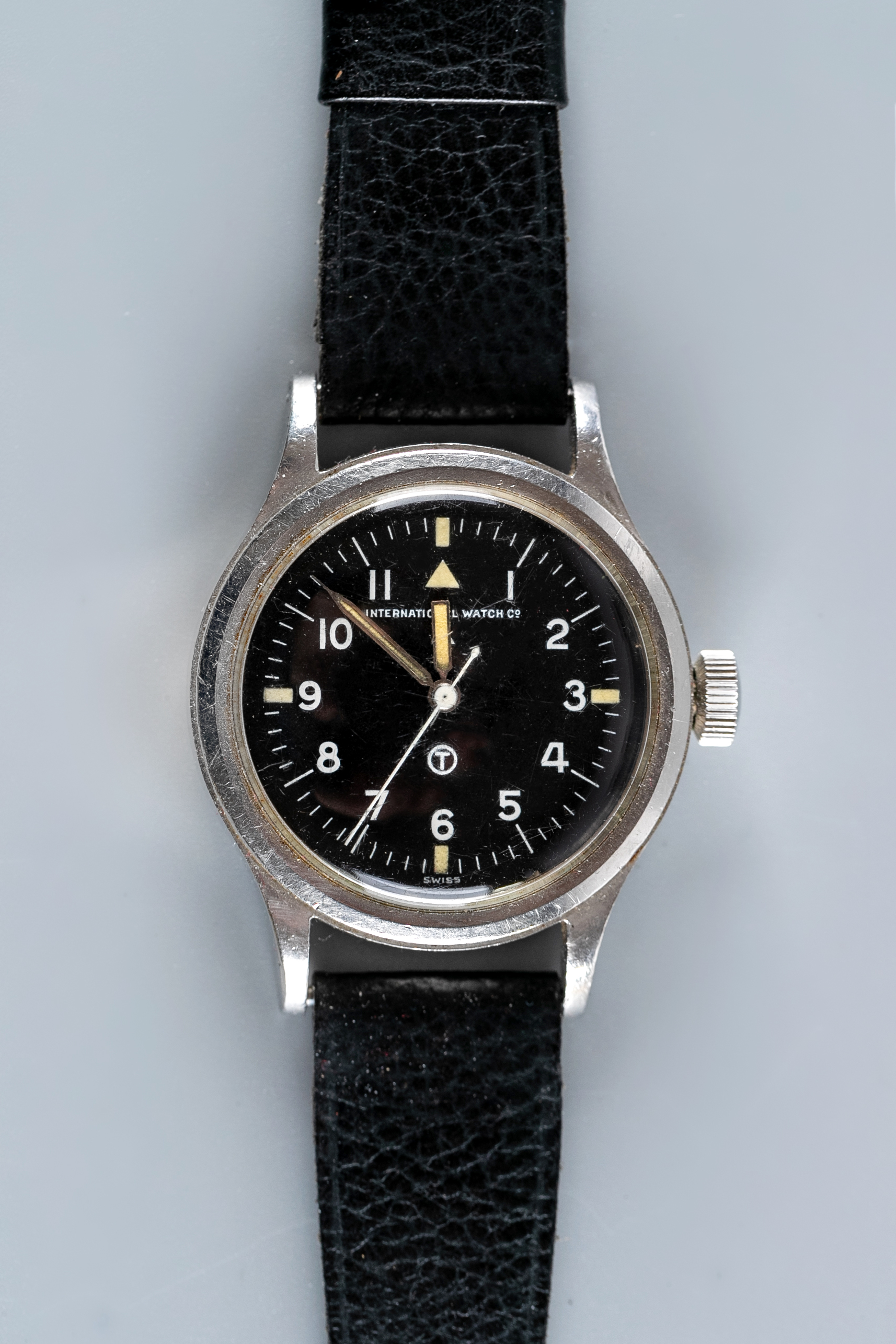 AN INTERNATIONAL WATCH COMPANY MARK XI MILITARY WRISTWATCH Image