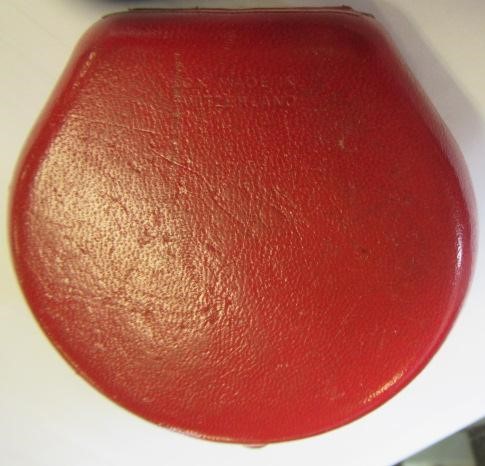 A LADY'S 9CT GOLD OMEGA WRISTWATCH Image