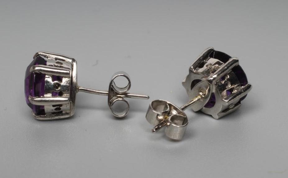 A PAIR OF AMETHYST STUD EARRINGS Image