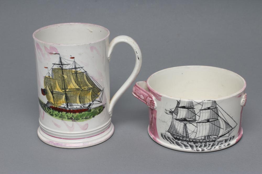 A SUNDERLAND LUSTRE FROG MUG Image
