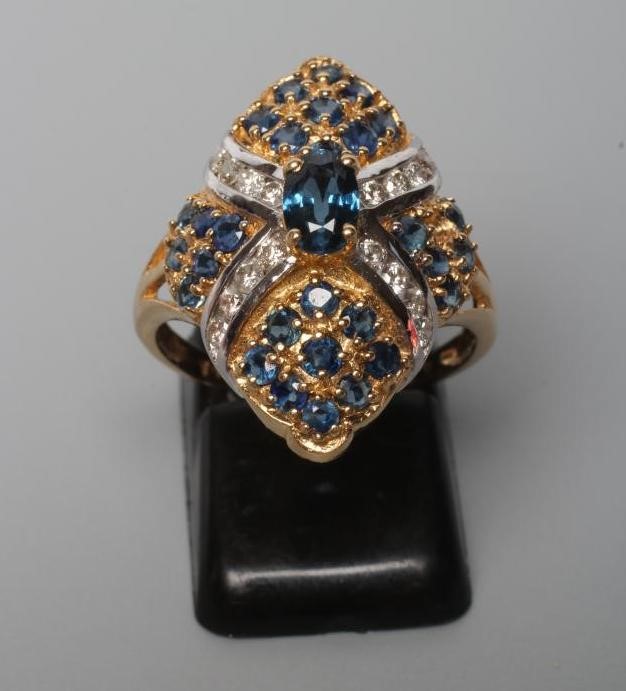 A SAPPHIRE AND DIAMOND DRESS RING Image