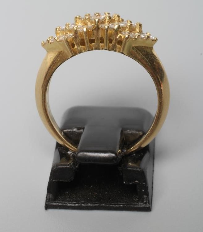 A DIAMOND DRESS RING Image