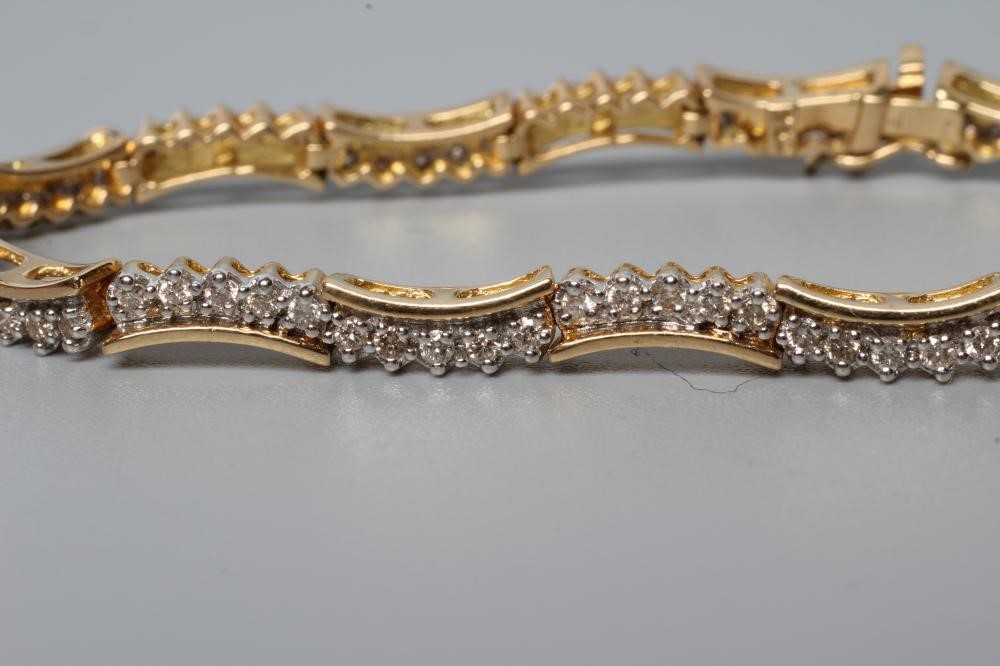 A DIAMOND BRACELET Image