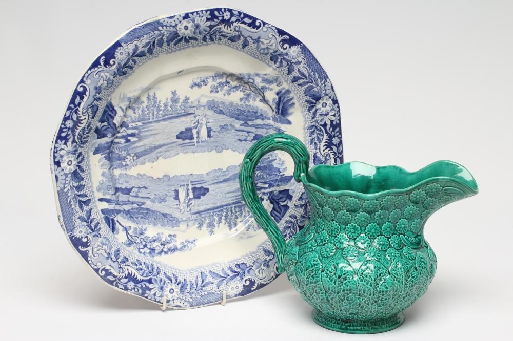 A COLLECTION OF BRAMELD PEARLWARE comprising a pair of octagonal "Returning Woodman" plates Image