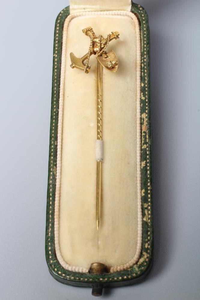 A VICTORIAN "GOLD RUSH" STICK PIN Image