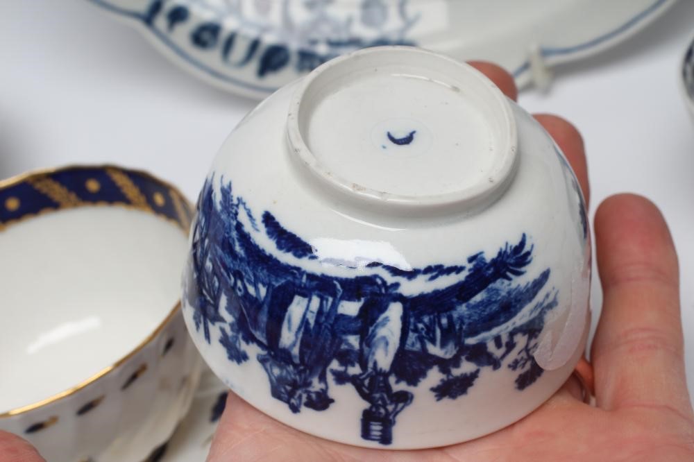 A COLLECTION OF FIRST PERIOD WORCESTER PORCELAIN Image