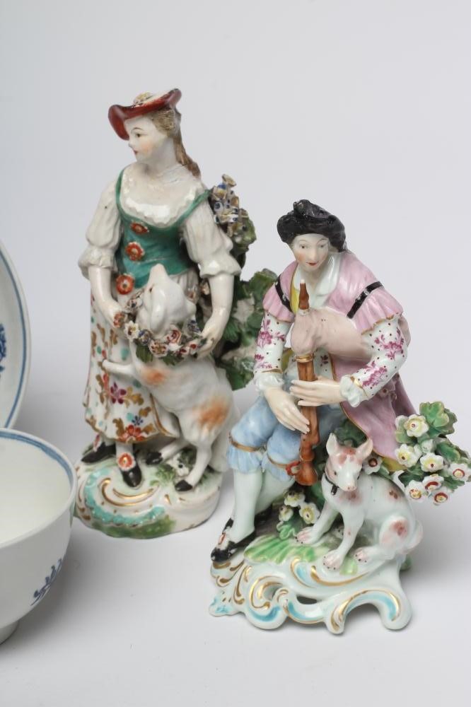 A FIRST PERIOD WORCESTER PORCELAIN MANSFIELD PATTERN SPARROW BEAK JUG Image