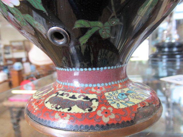 A PAIR OF JAPANESE CLOISONNE ENAMEL VASES Image