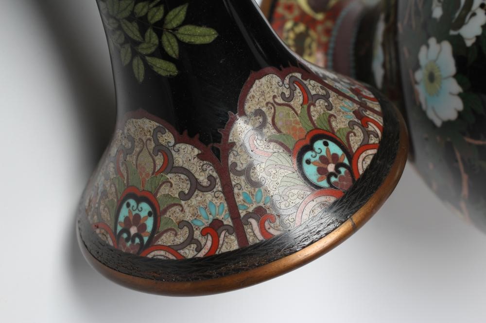 A PAIR OF JAPANESE CLOISONNE ENAMEL VASES Image