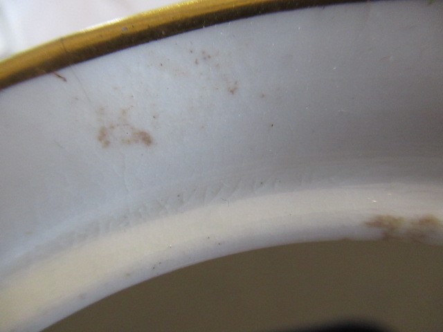 AN ENGLISH PORCELAIN FLUTED TEA SERVICE Image