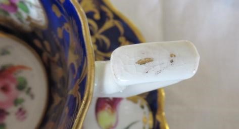 AN ENGLISH PORCELAIN FLUTED TEA SERVICE Image