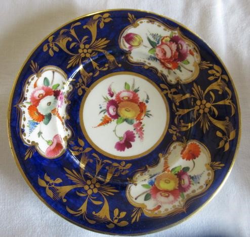 AN ENGLISH PORCELAIN FLUTED TEA SERVICE Image
