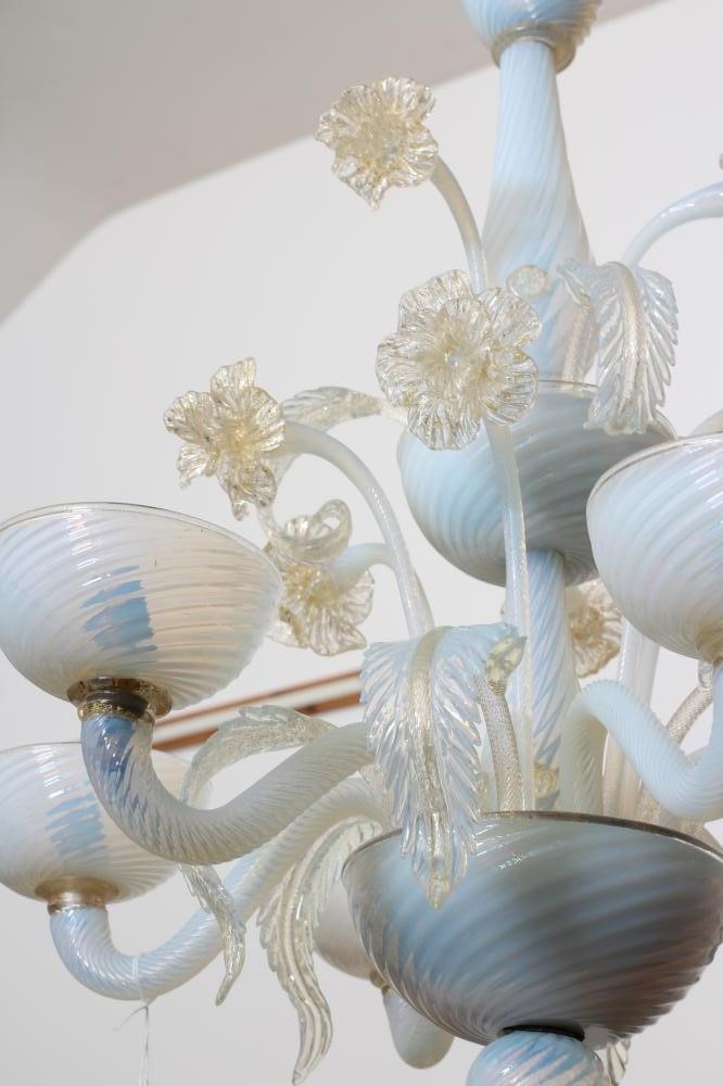 A VENETIAN SIX LIGHT CHANDELIER Image