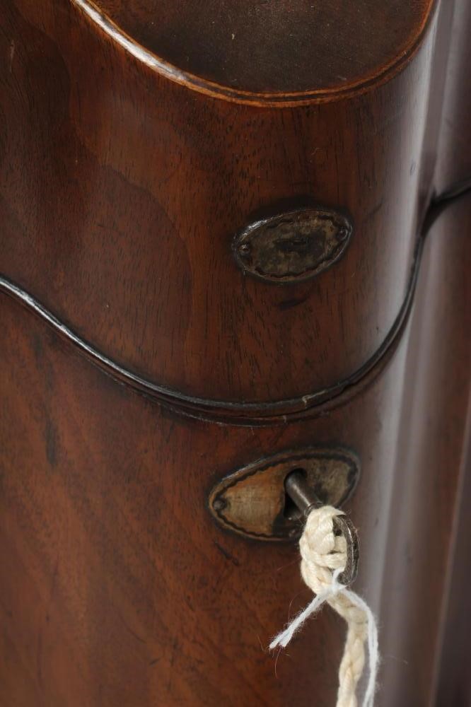 A GEORGIAN MAHOGANY KNIFE BOX Image