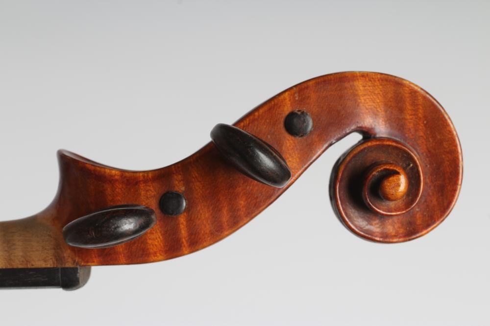 AN ALBAN VOIGT & CO. VIOLIN Image