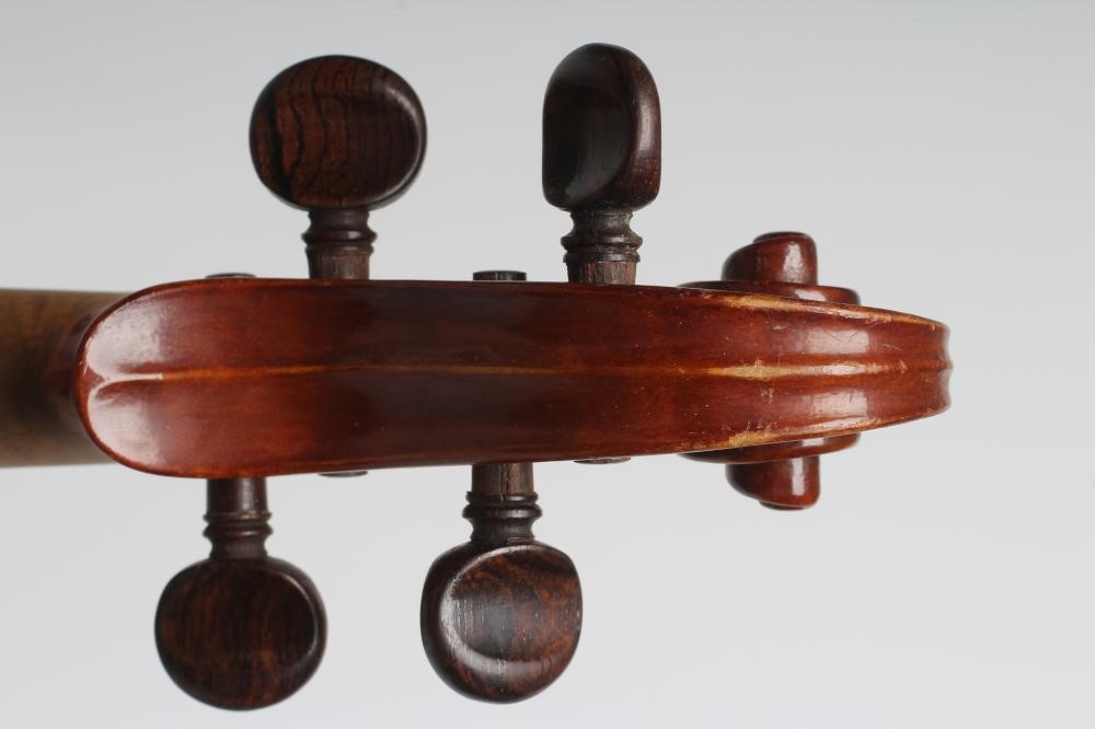 AN ALBAN VOIGT & CO. VIOLIN Image