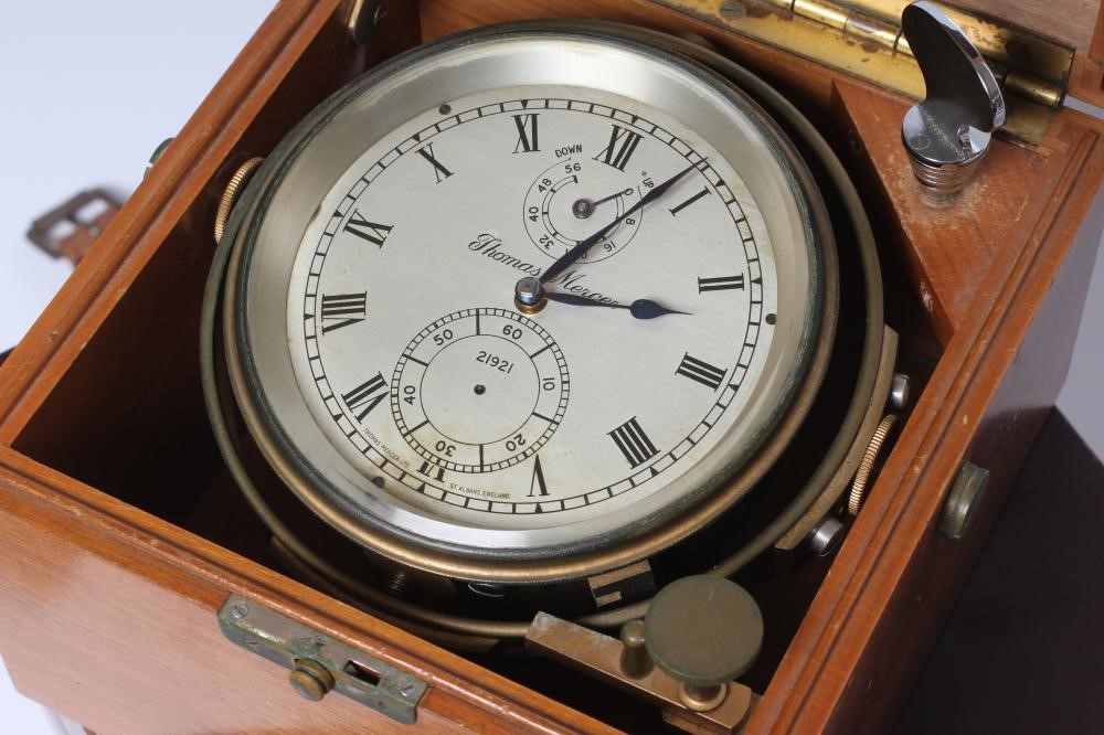 A MARINE TWO DAY CHRONOMETER signed Thomas Mercer 21921 Image