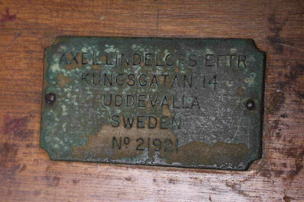 A MARINE TWO DAY CHRONOMETER signed Thomas Mercer 21921 Image