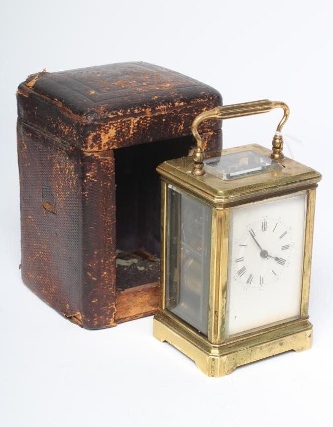 A BRASS CASED CARRIAGE CLOCK Image