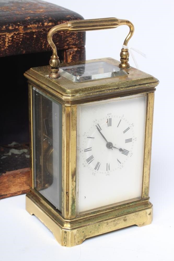 A BRASS CASED CARRIAGE CLOCK Image